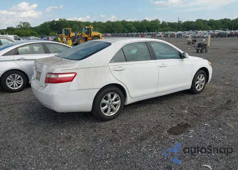 2009 Toyota Camry Le z USA, uszkodzony, nr VIN 4T1BE46K99U912525